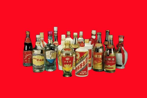 大理州弥渡回收十八老酒.jpg